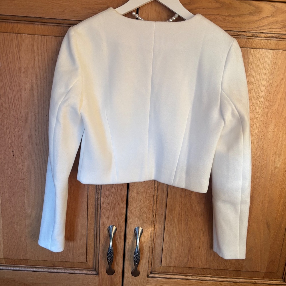 Ivory jacket- - Picture 2 of 2